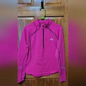 North Face 1/2 Zip Size Large
